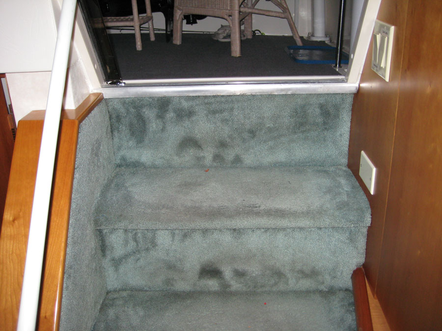 1997 372 Aft Cabin Stairs to Cabin