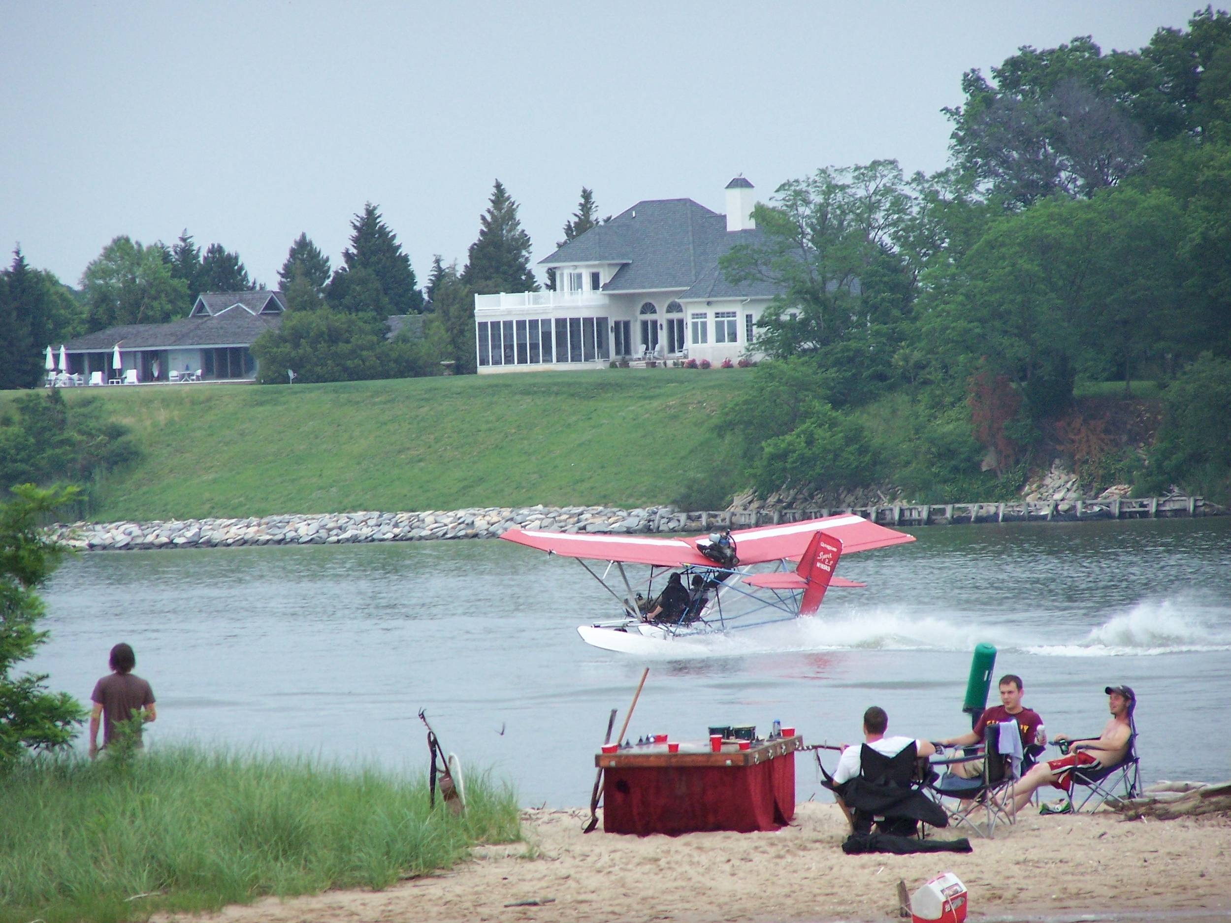 Float plane